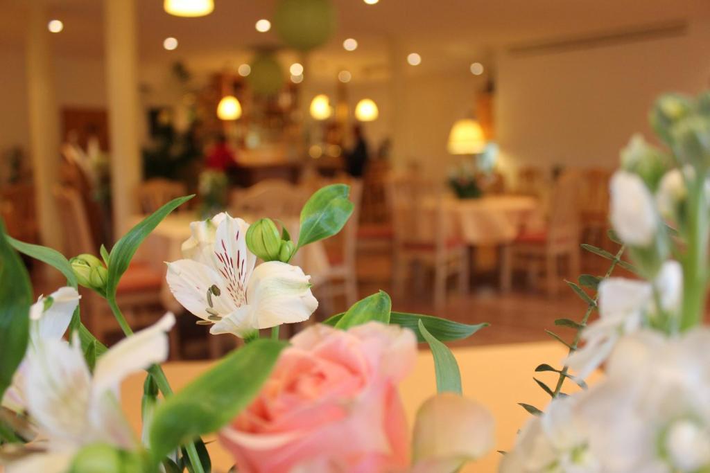Hotel Lindenhof Thiendorf Esterno foto